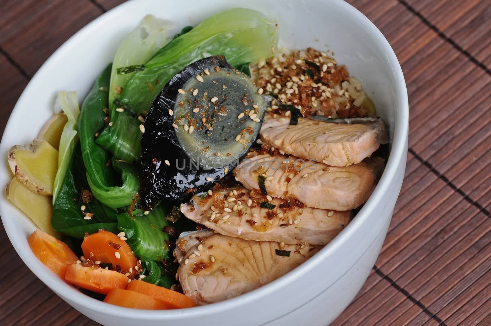 Japanese salmon sesame salad with black egg by eyeofpaul