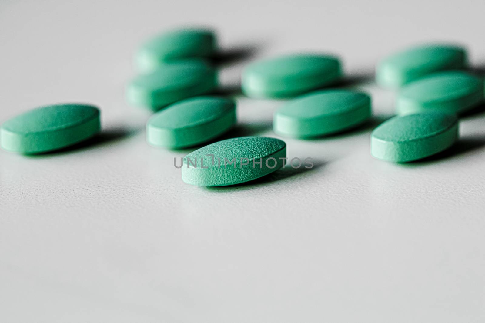 Mint pills as herbal medication, pharma brand store, probiotic d by Anneleven