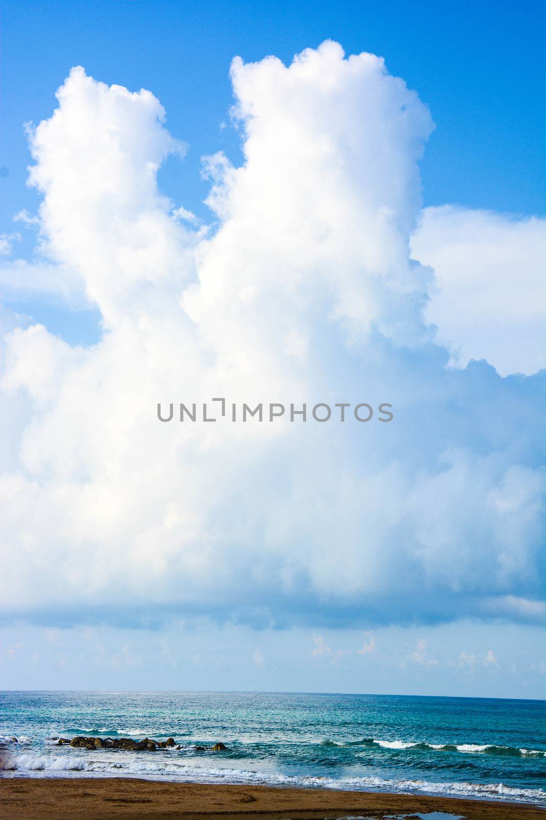 clouds background by iacobino