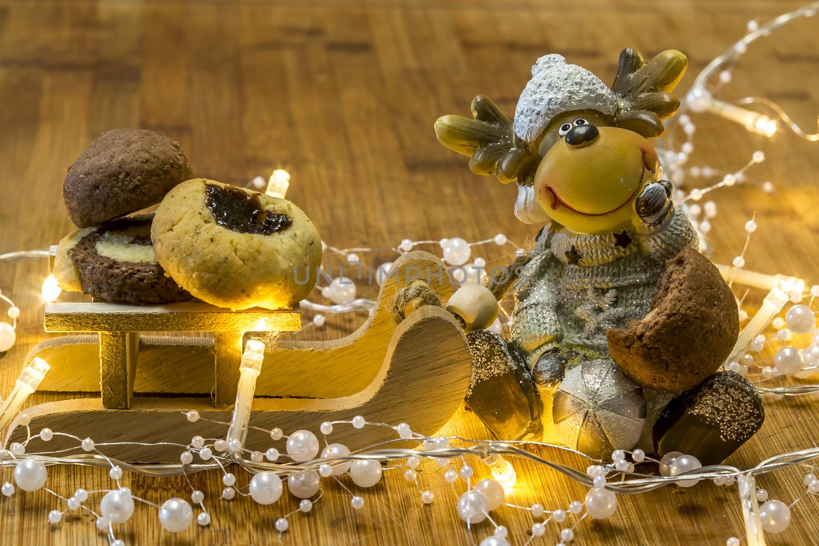 outrageous deco eats santas cookies