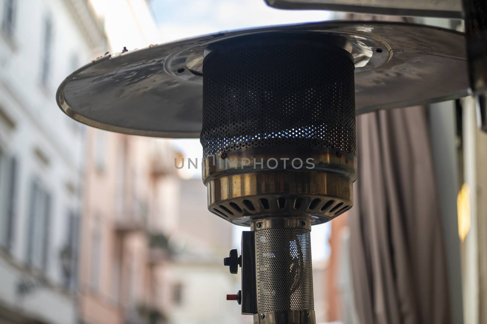 metal outdoor radiator for heating outdoor areas