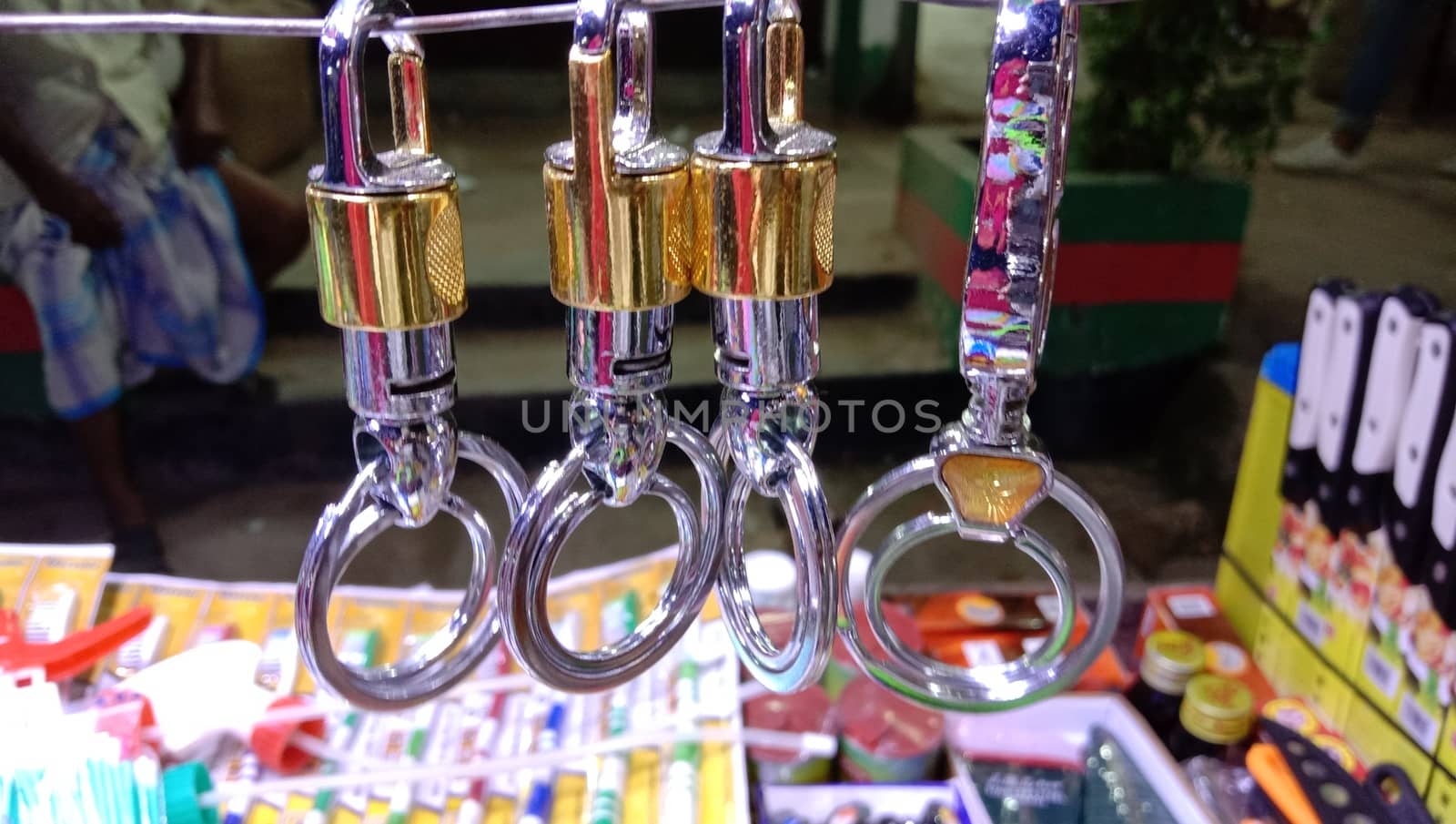 golden and steel made key ring stock on shop for sell