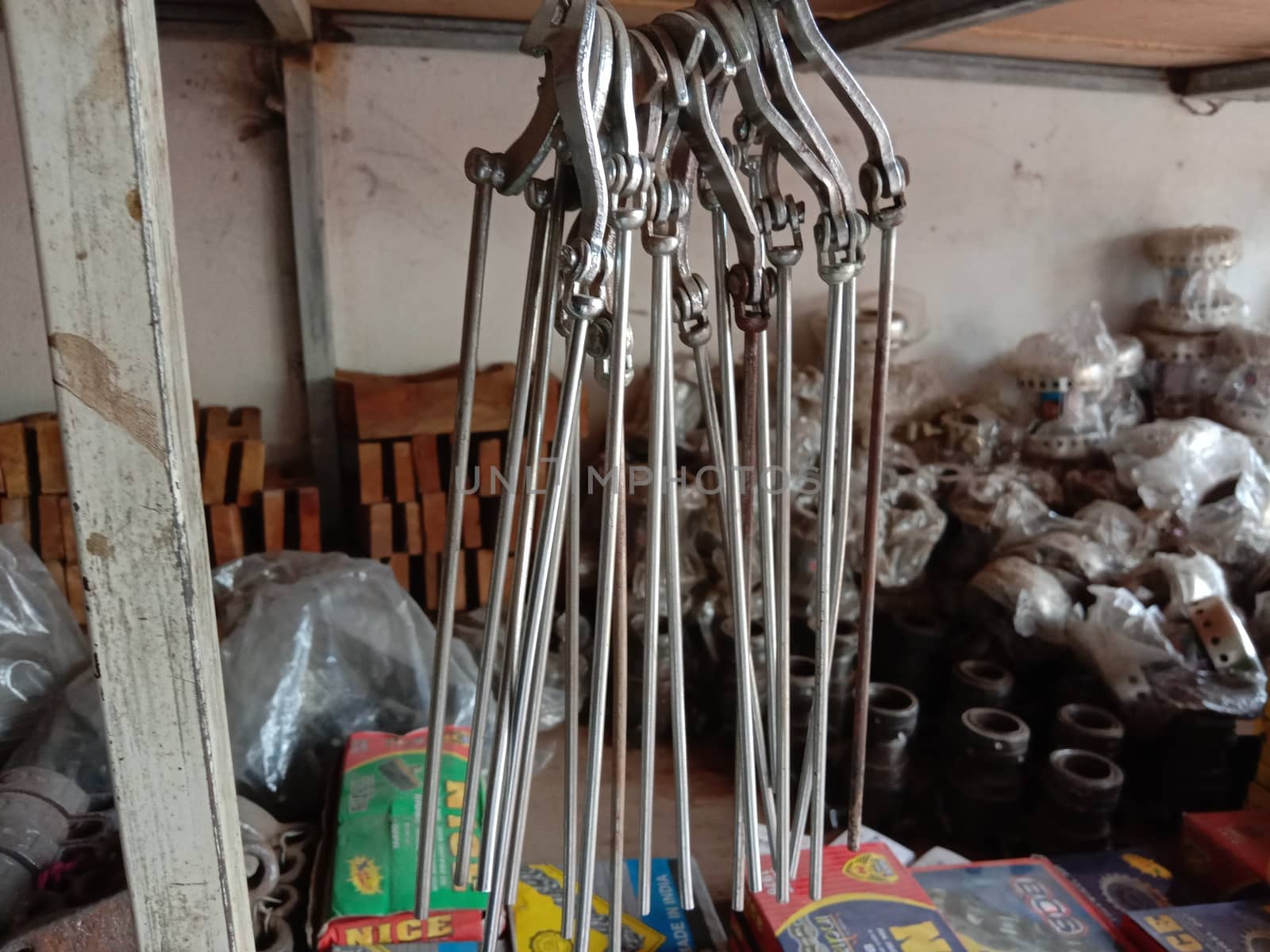 iron made Chain stock on shop for sell