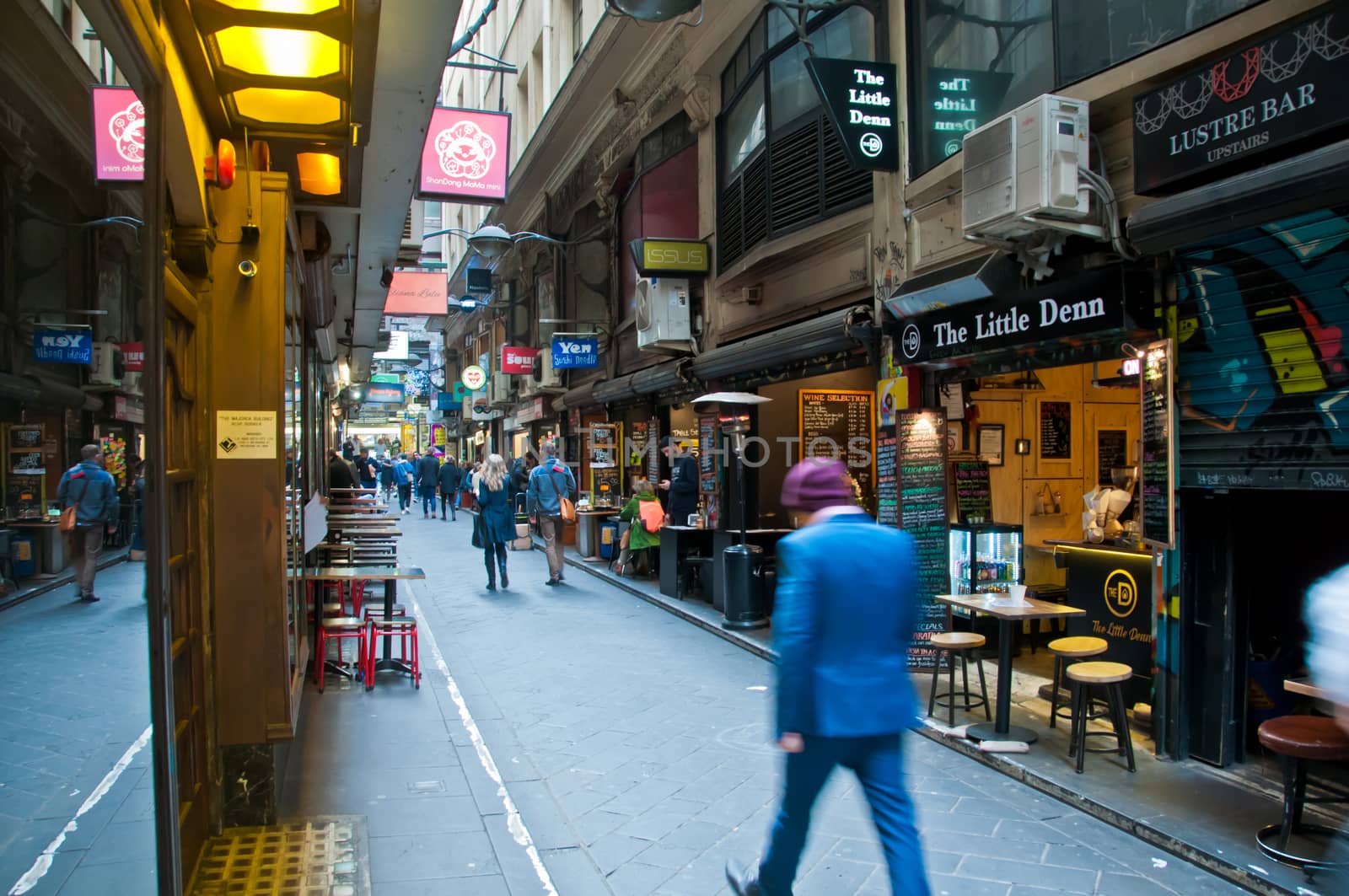 MELBOURNE, AUSTRALIA - JULY 26, 2018: People walk in cozy Degraves lane in morning in Melbourne Australia