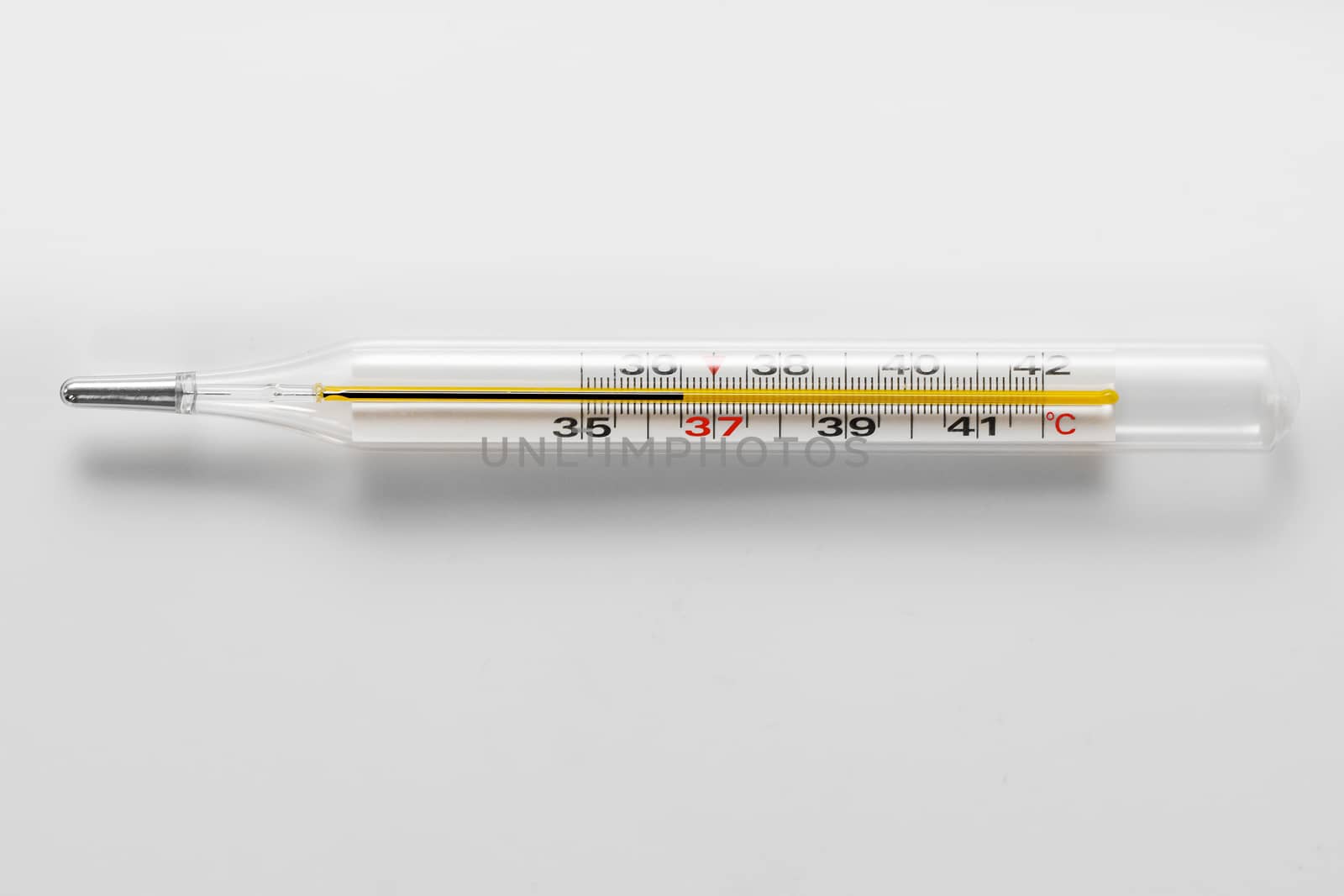 Mercury thermometer. The normal temperature of a healthy person is 36.6 by 9parusnikov