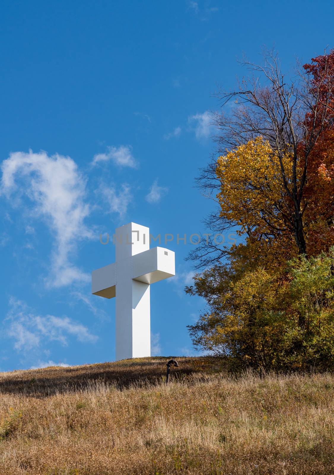 Great Cross of Christ in Jumonville near Uniontown, Pennsylvania by steheap