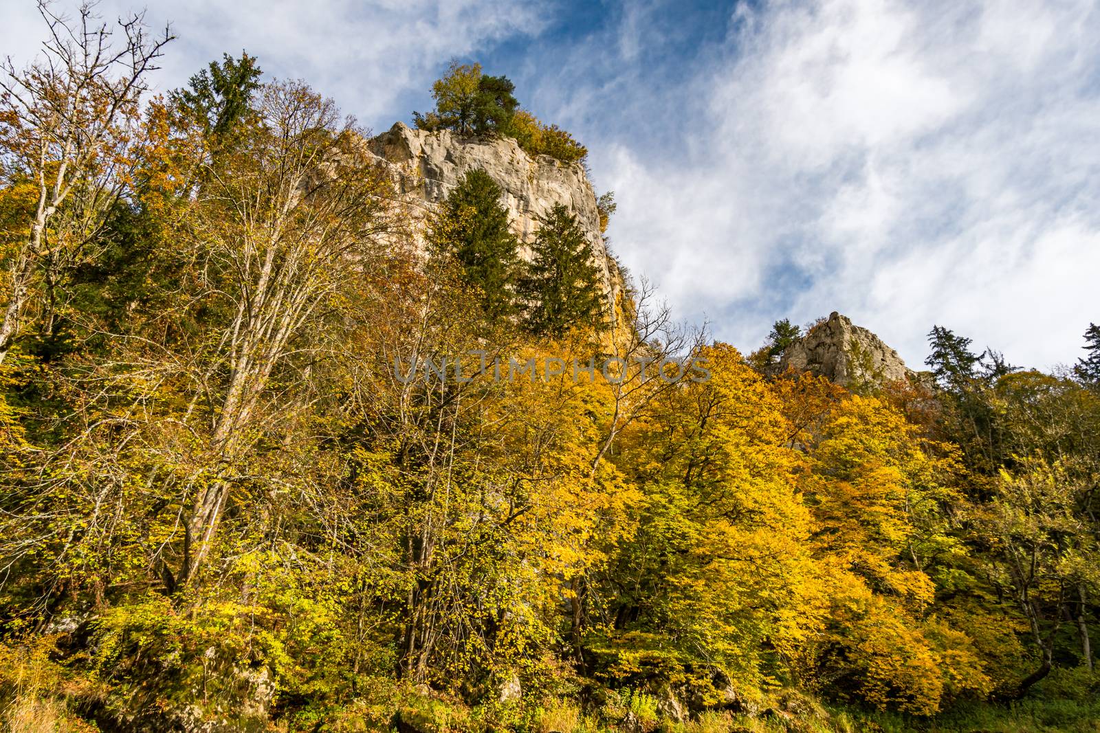 Fantastic autumn hike in the beautiful Danube valley at the Beuron monastery with beautiful views and rocks