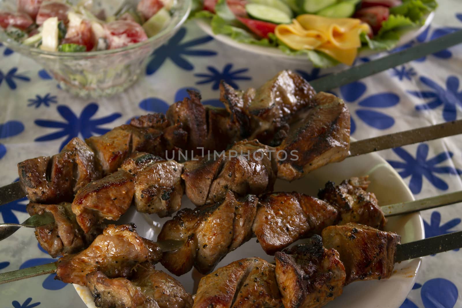 Juicy, fragrant kebabs on the grill