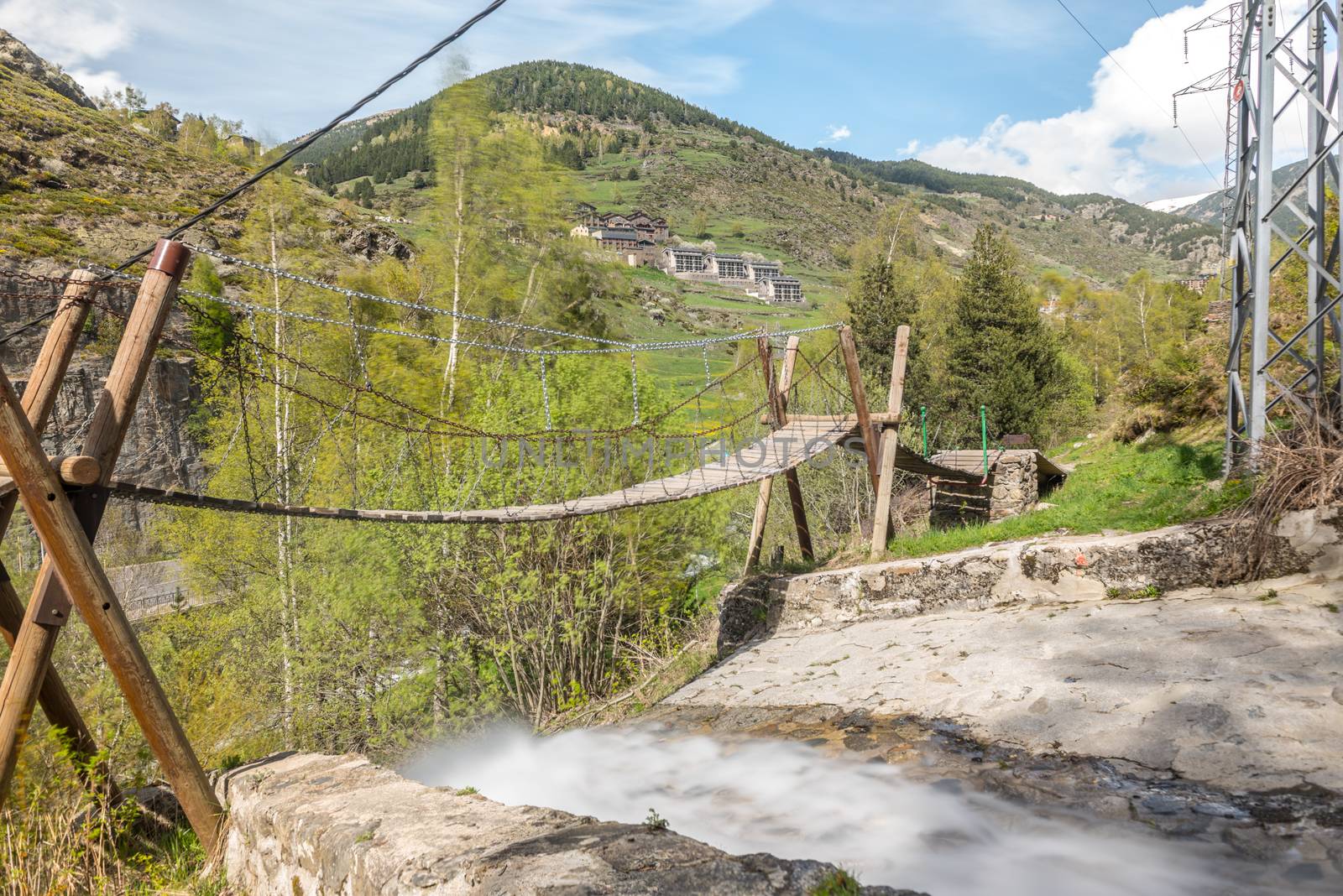 Canillo, Andorra : 6 mat 2020 : Suspension bridge over the Rio de la Bor, Canillo in Anodrra in spring