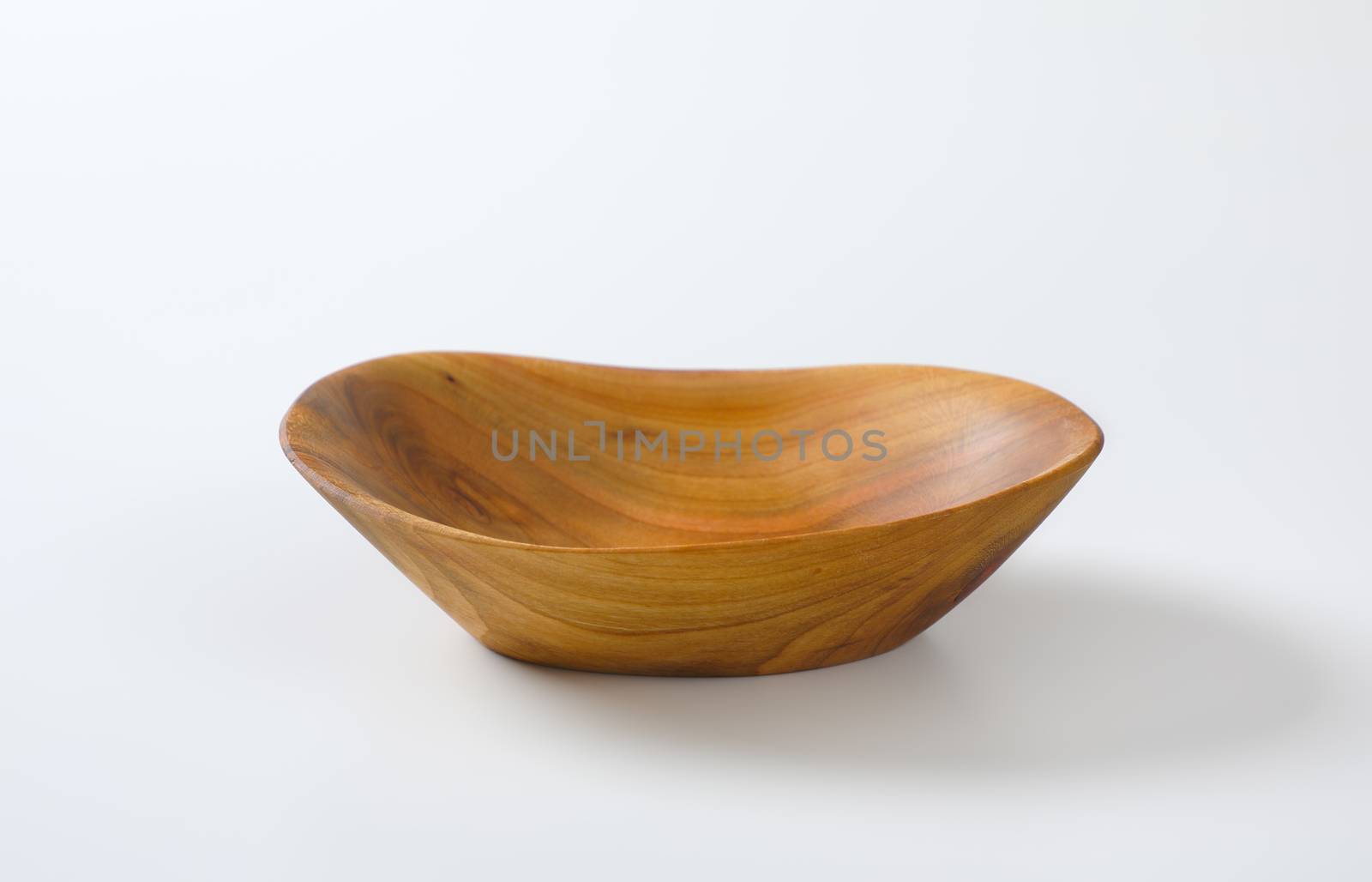 Hand carved wooden bowl by Digifoodstock