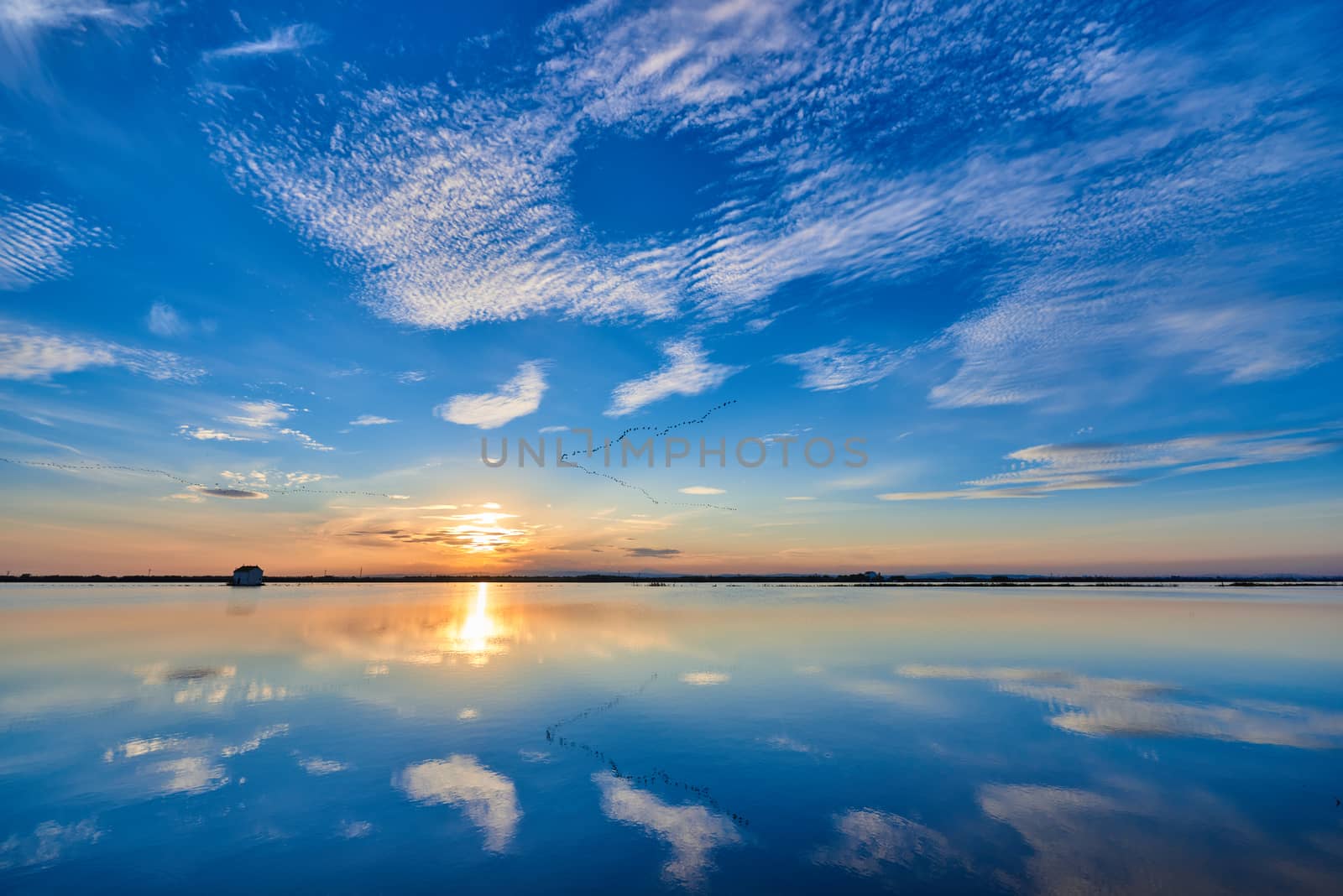 An incredible sunset in the lagoon of Valencia