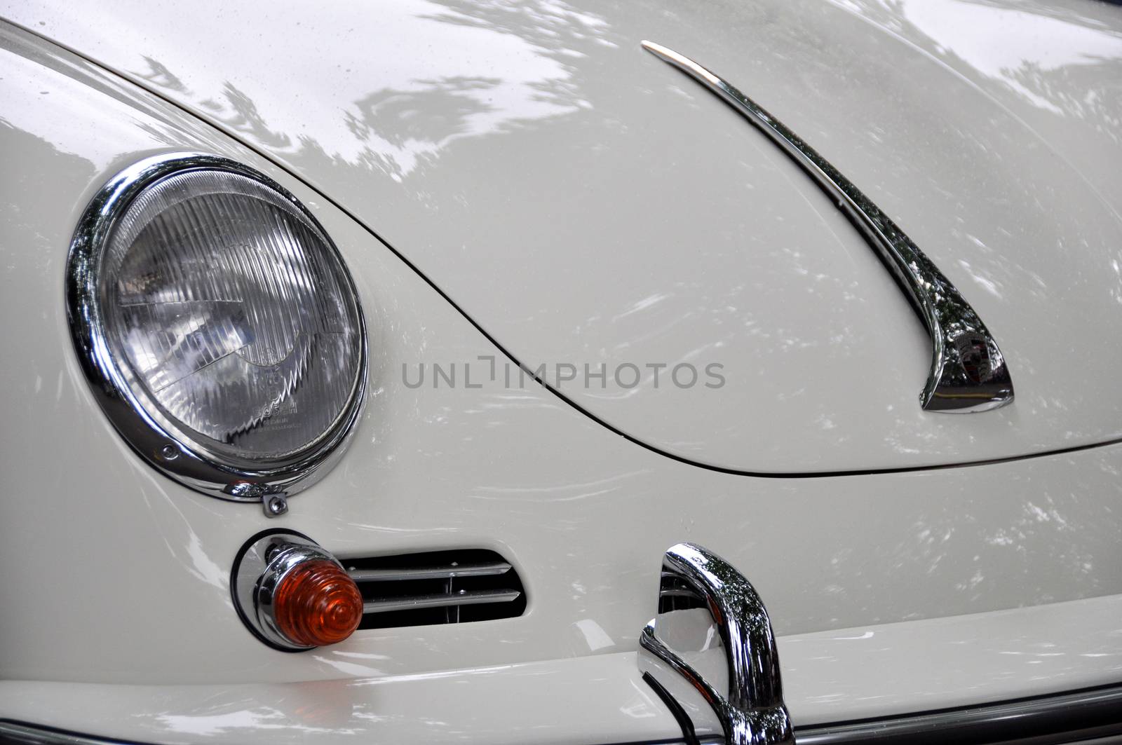 Front detail of white Porsche 356 by dutourdumonde