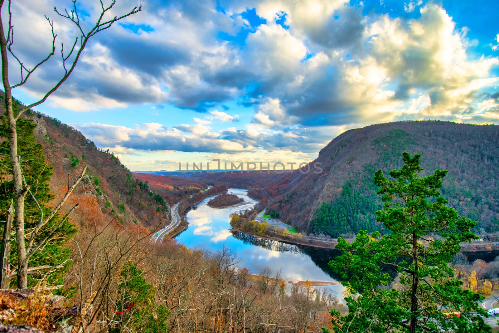 The Mountain View From Mount Tammany at the Delaware Water Gap