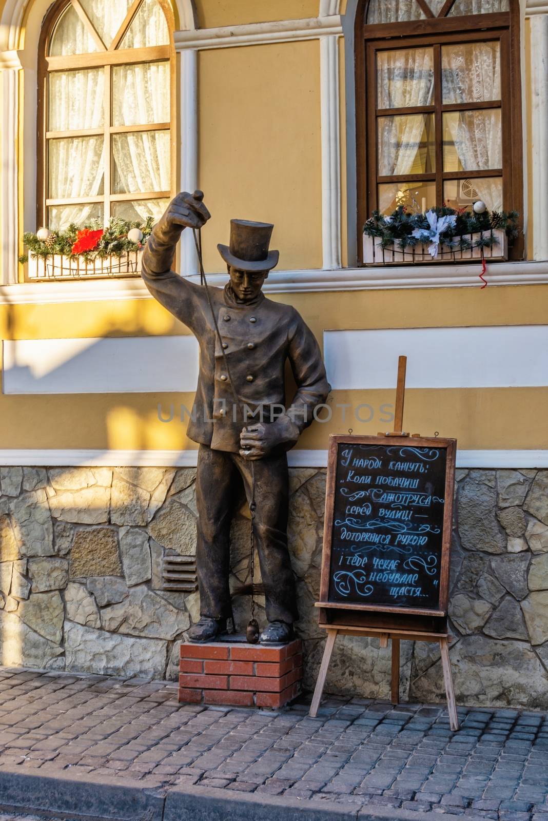 Street sculptures in Kamianets-Podilskyi, Ukraine by Multipedia