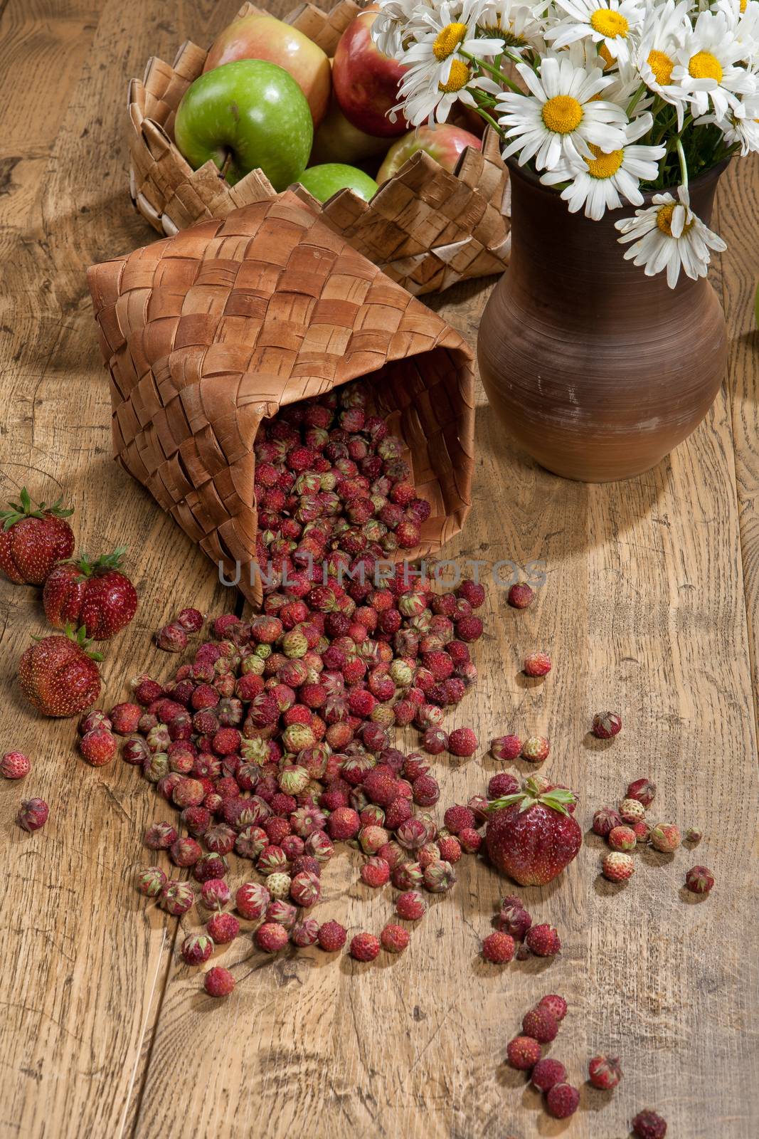 Still life with Russian national handmade goods