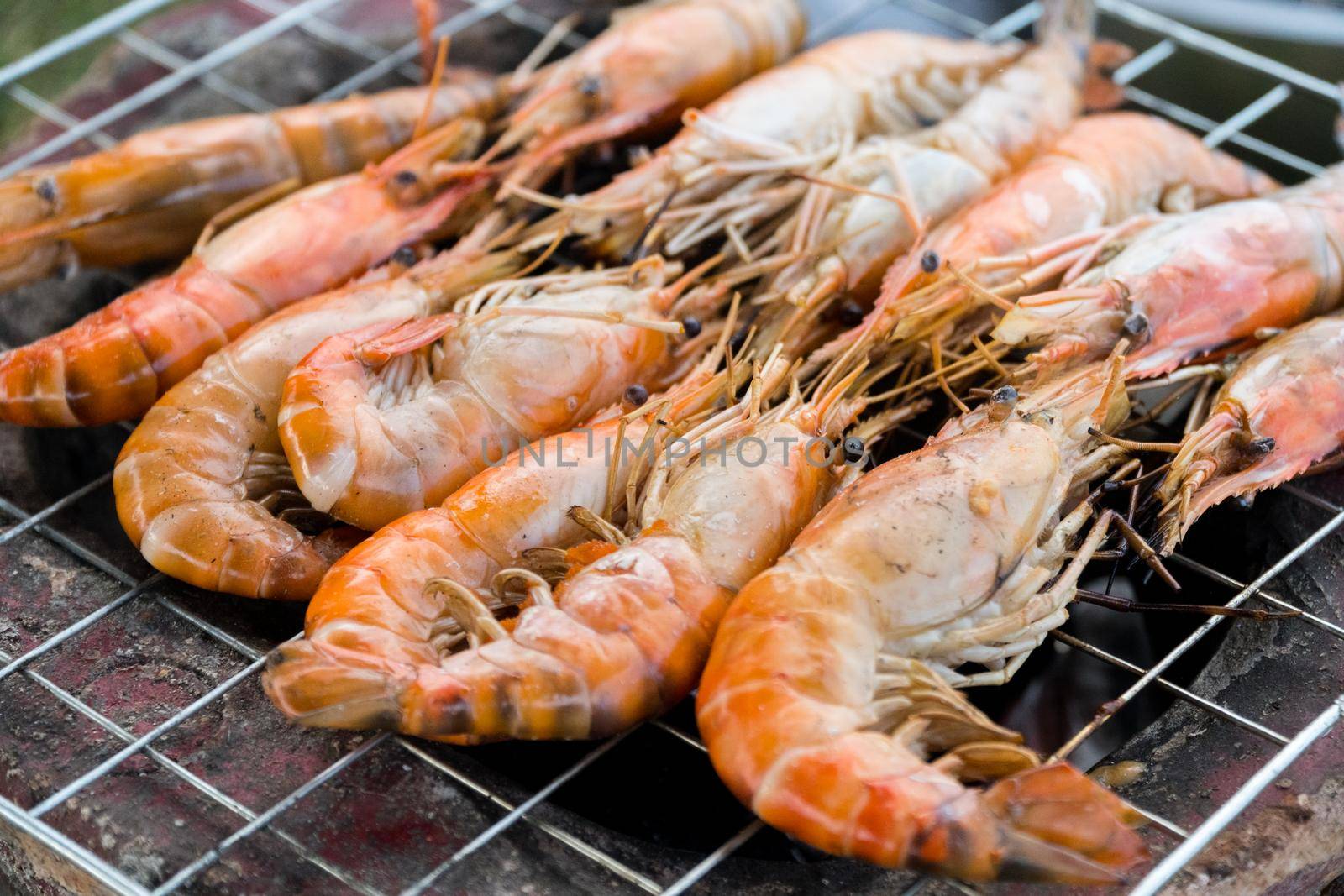 grilled shrimp by somesense