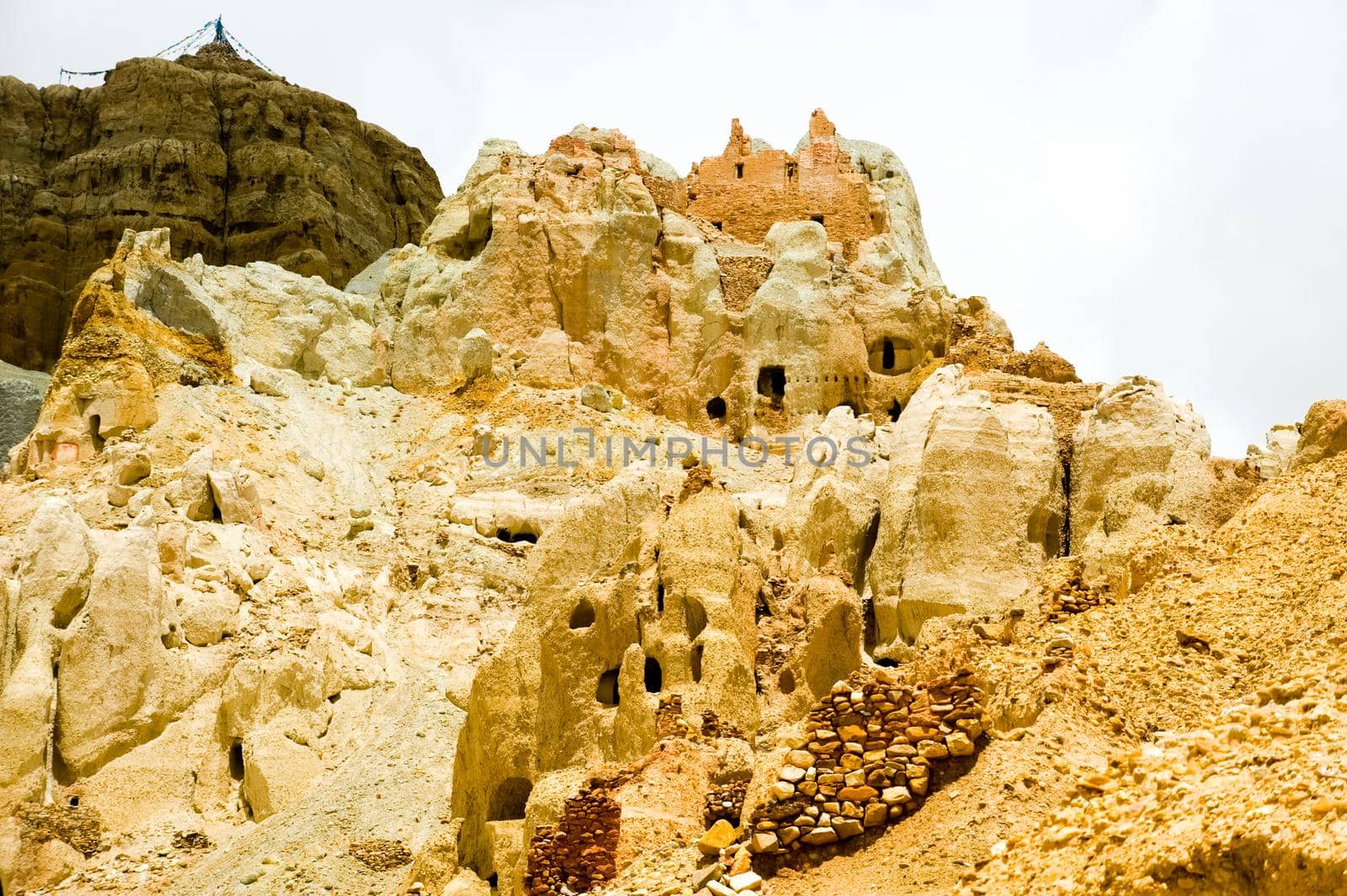 Old dilapidated buildings in Tibet by DePo