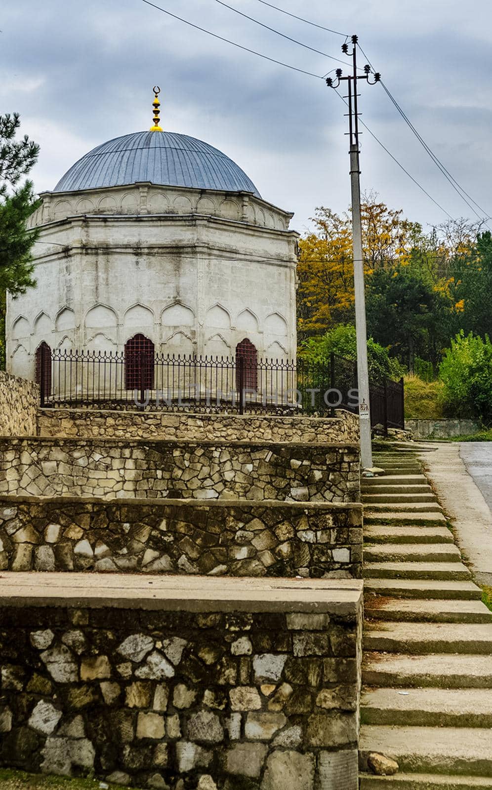 architecture of the old streets in Sevastopol. Old houses. by DePo