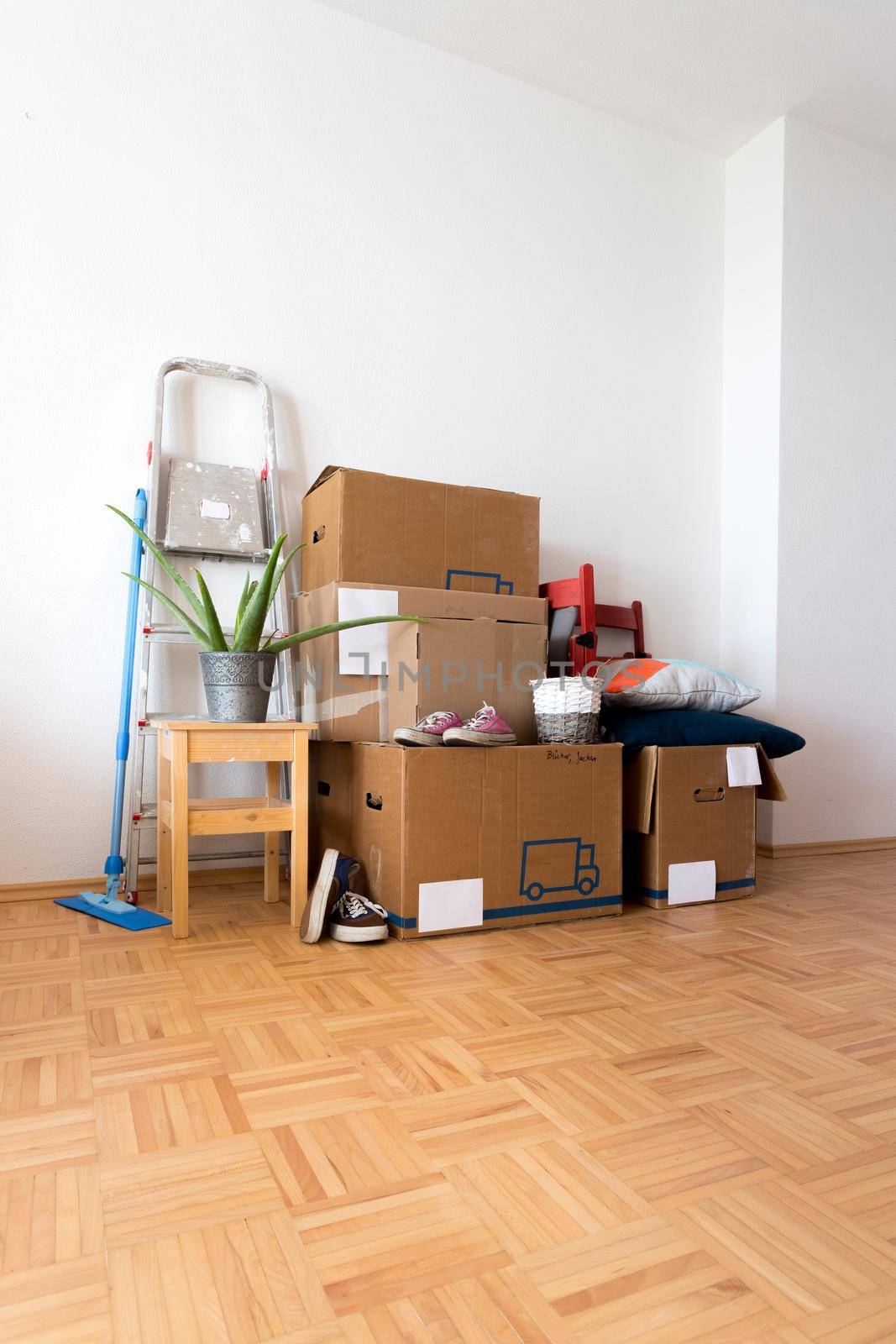 Move. Cardboard boxes, cleaning stuff and things for moving into a new home