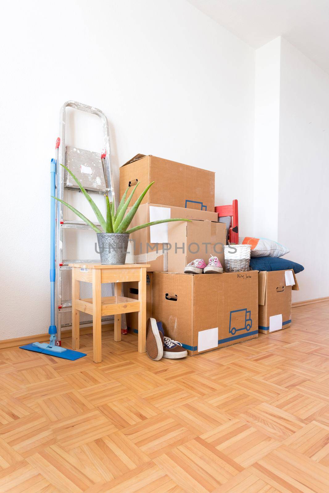 Move. Cardboard boxes, cleaning stuff and things for moving into a new home