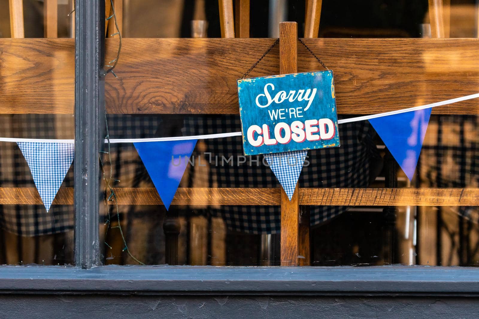 Sorry we are closed sign outside a restaurant during lockdown caused by covid-19 pandemic, Cambridge, UK