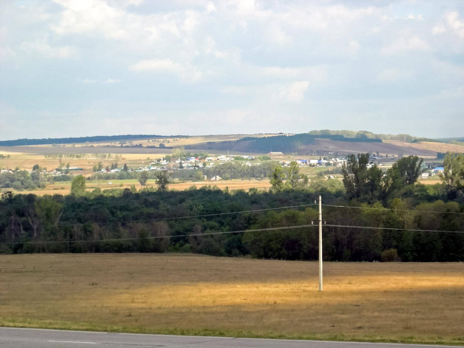 The Beloretsky tract. Nature is in the way of the Beloretsky tract. Roads and landscape.