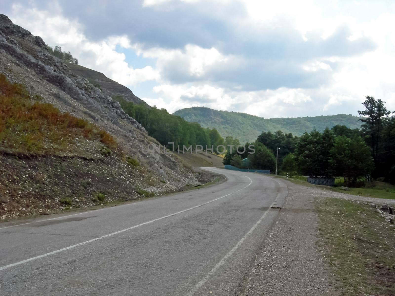 Beloretsky tract. Nature is in the way of the Beloretsky tract. Roads and landscape. by DePo