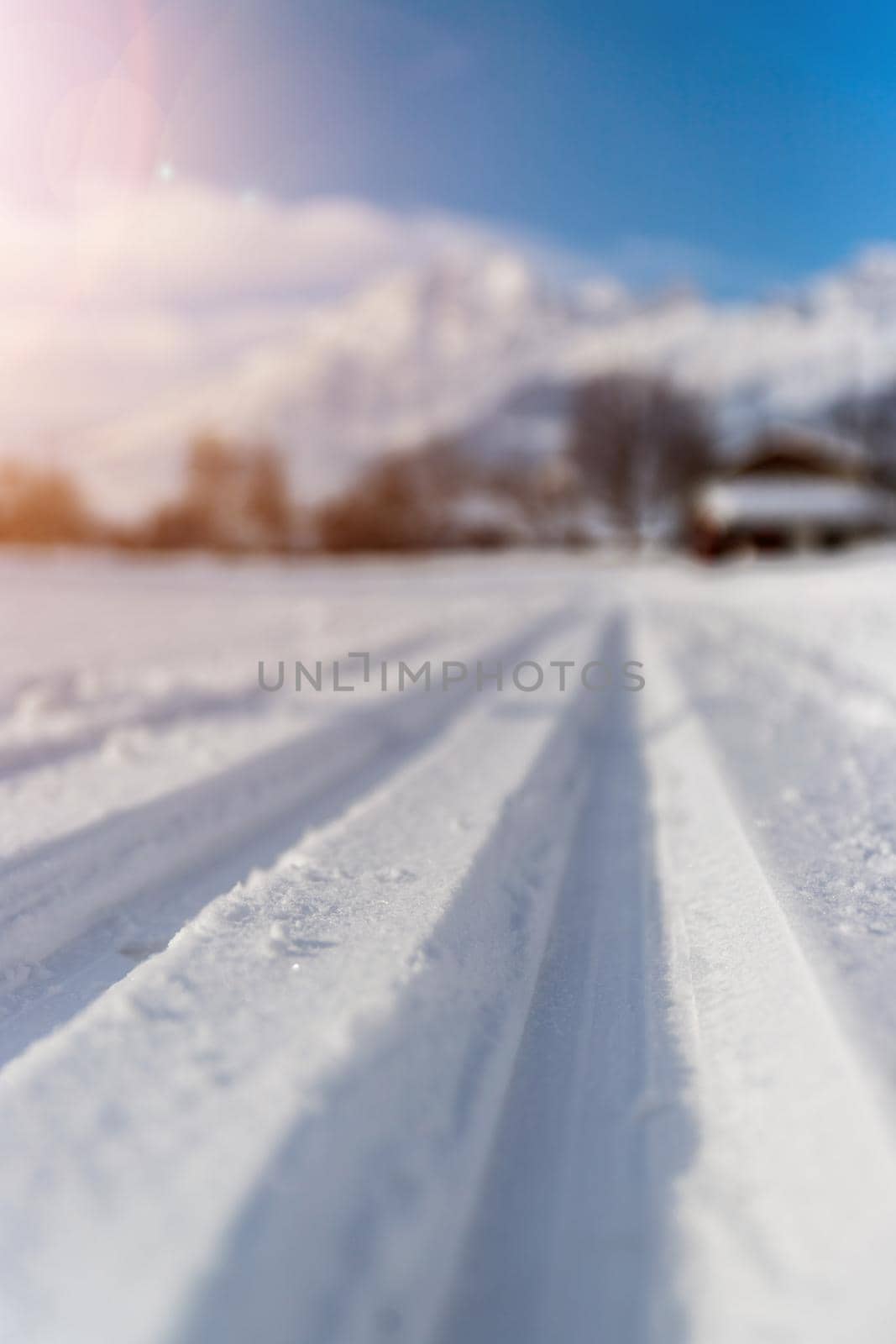 Cross-country skiing slope in Austria, beautiful mountain scenery, blurry background