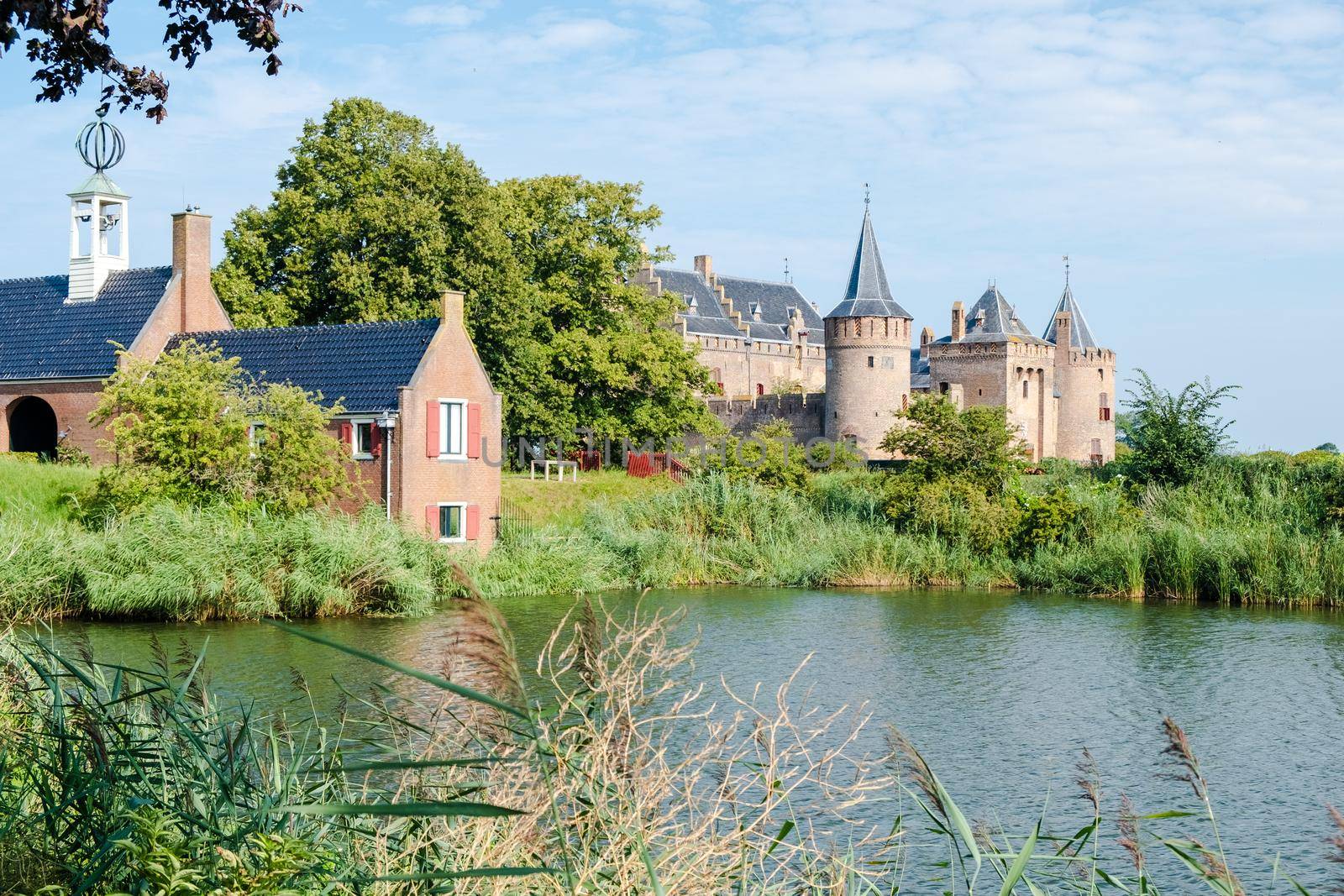 Muiderslot castle near Amsterdam - Netherlands, Muideslot during summer in the Netherlands by fokkebok