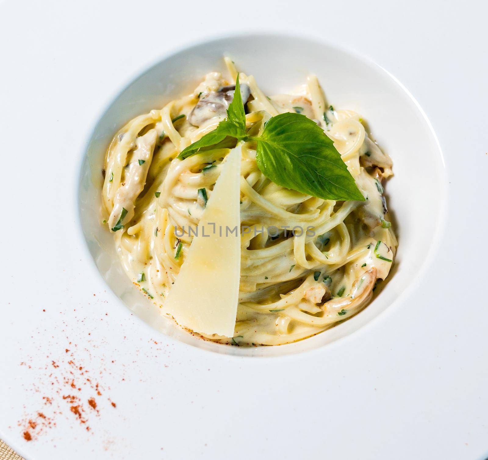 Tasty pasta with cheese close up by ferhad