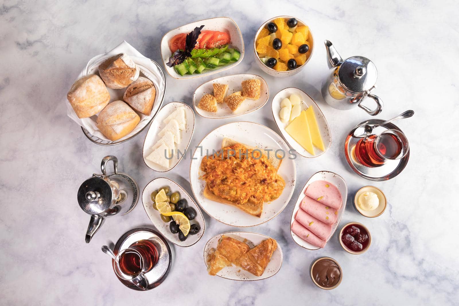 Breakfast menu foods on the white background by ferhad