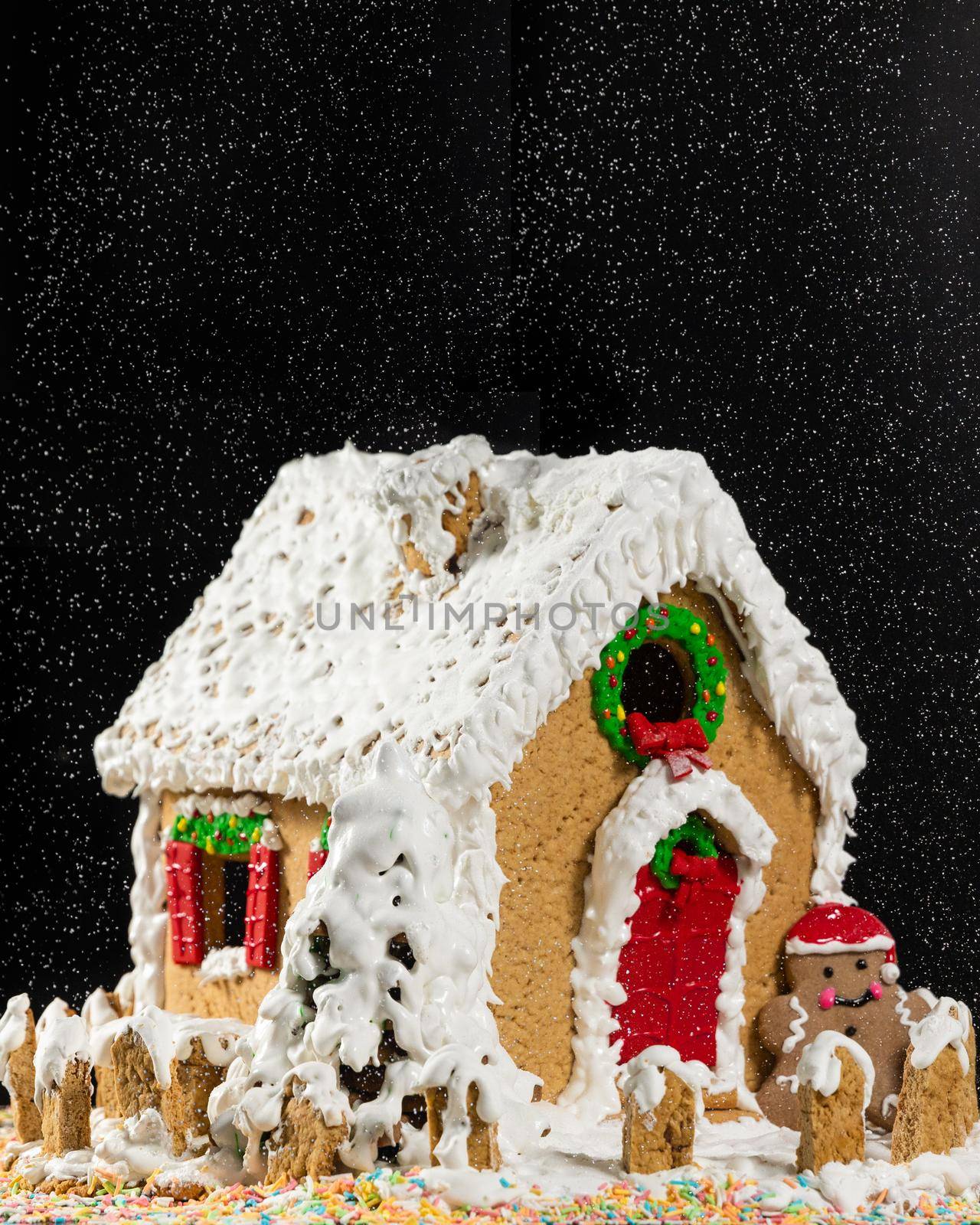 Christmas, new year house shape cake, snowing by ferhad