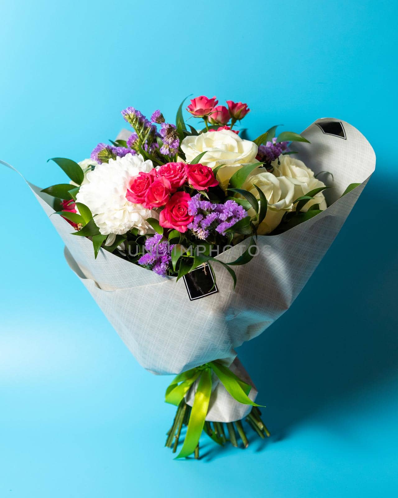 Flower bouquet with blue background
