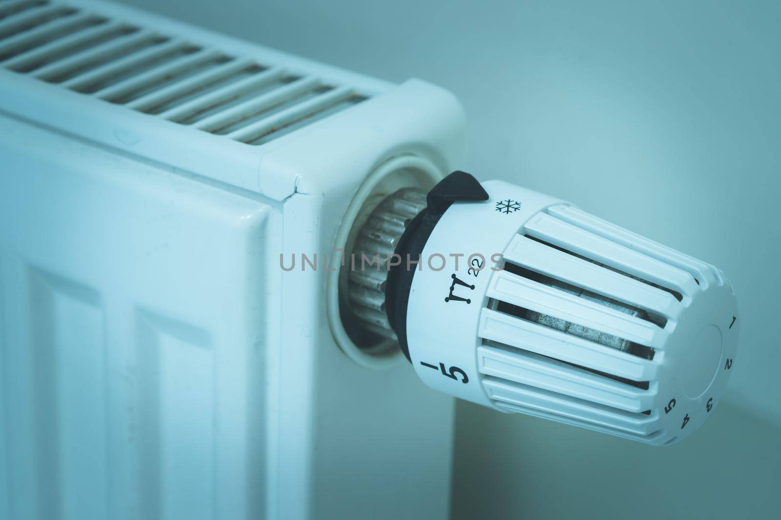 Close up picture of a heat regulator.