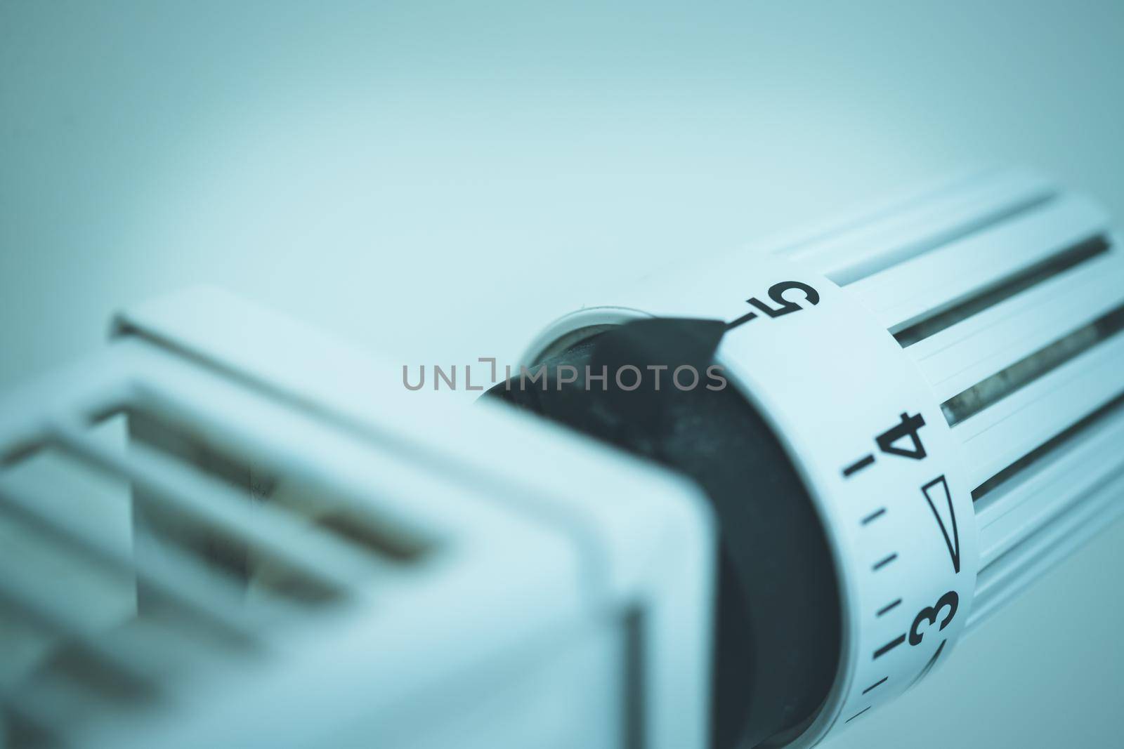 Close up picture of a heat regulator.
