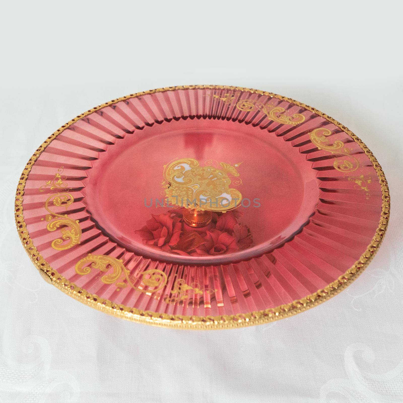 Red luxury tray for home by ferhad
