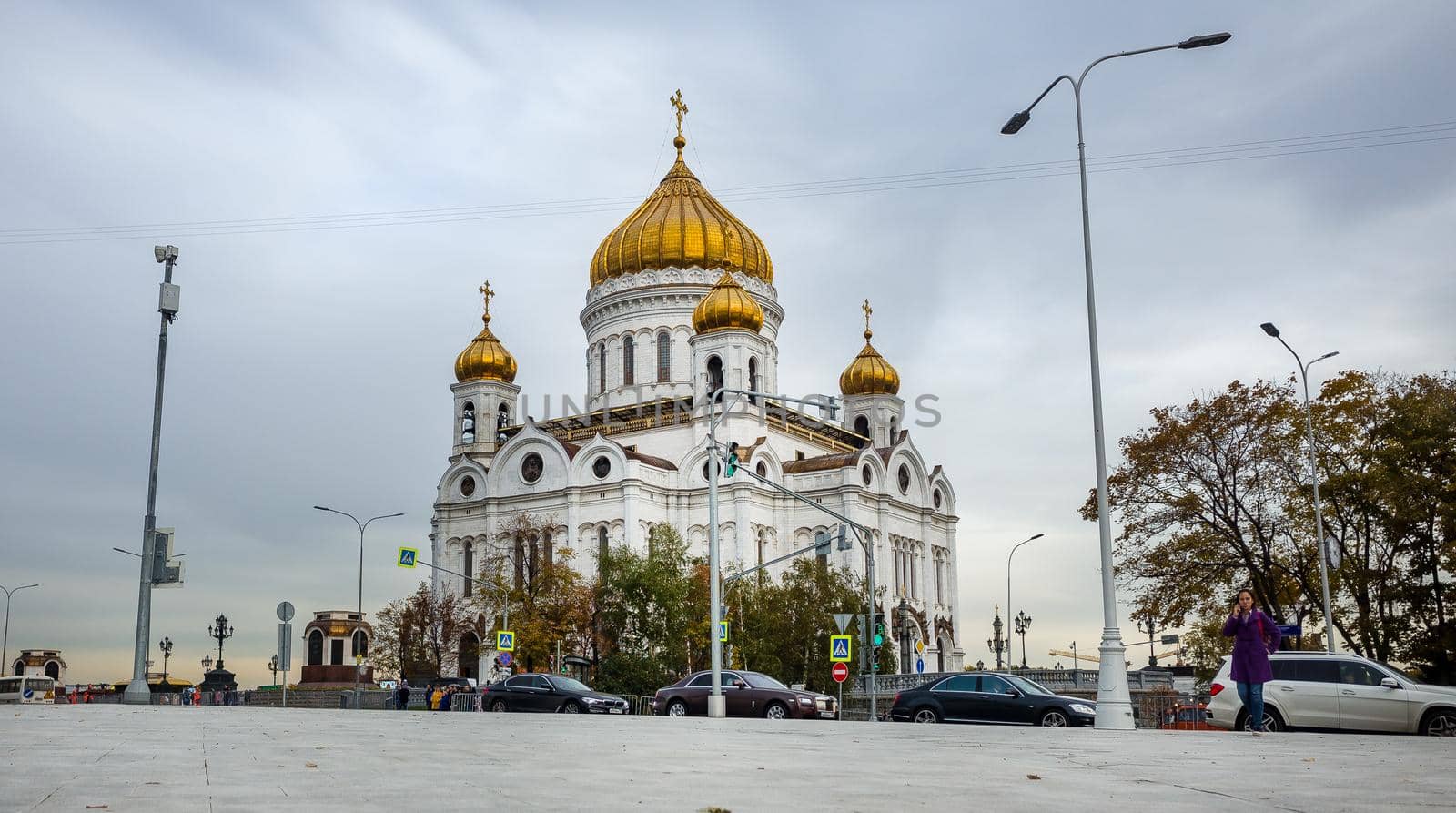 October 9, 2018, Moscow, Russia. The building of the Cathedral of Christ the Savior in Moscow. Autumn cloudy weather.