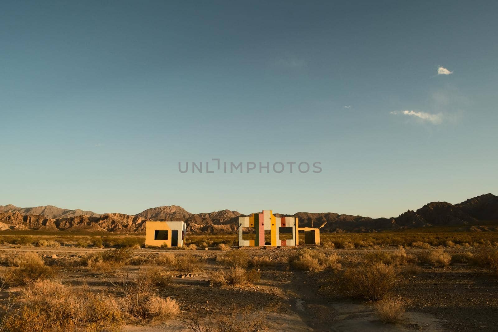 Derelict house in the middle of the desert near Uspallata, Mendoza, Argentina. by hernan_hyper
