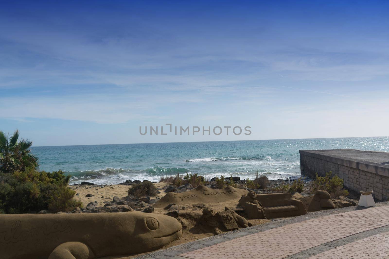 Gran Canaria, sand sculptures on the beach                                         by JFsPic