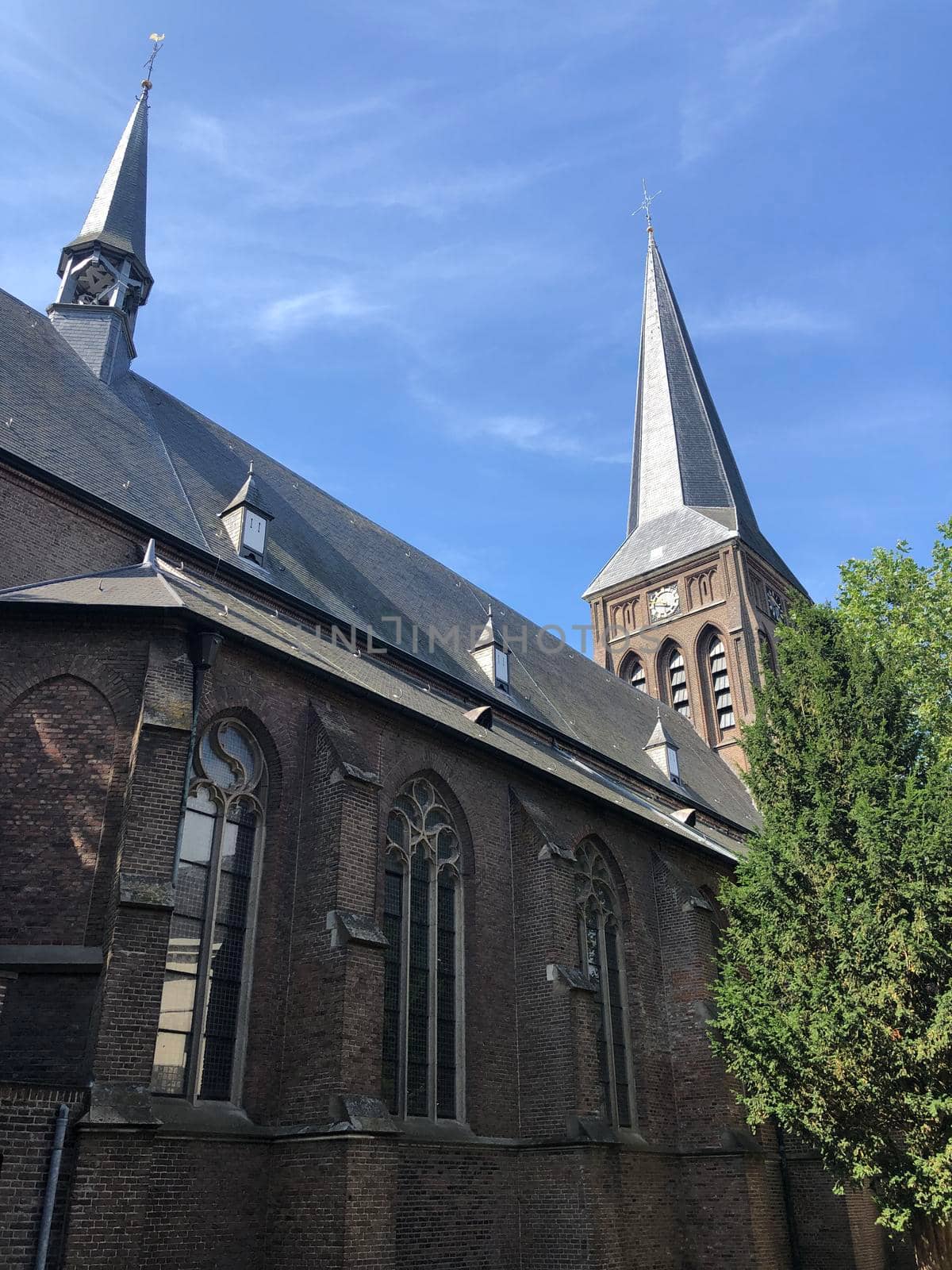 H. Andreas church in Zevenaar by traveltelly