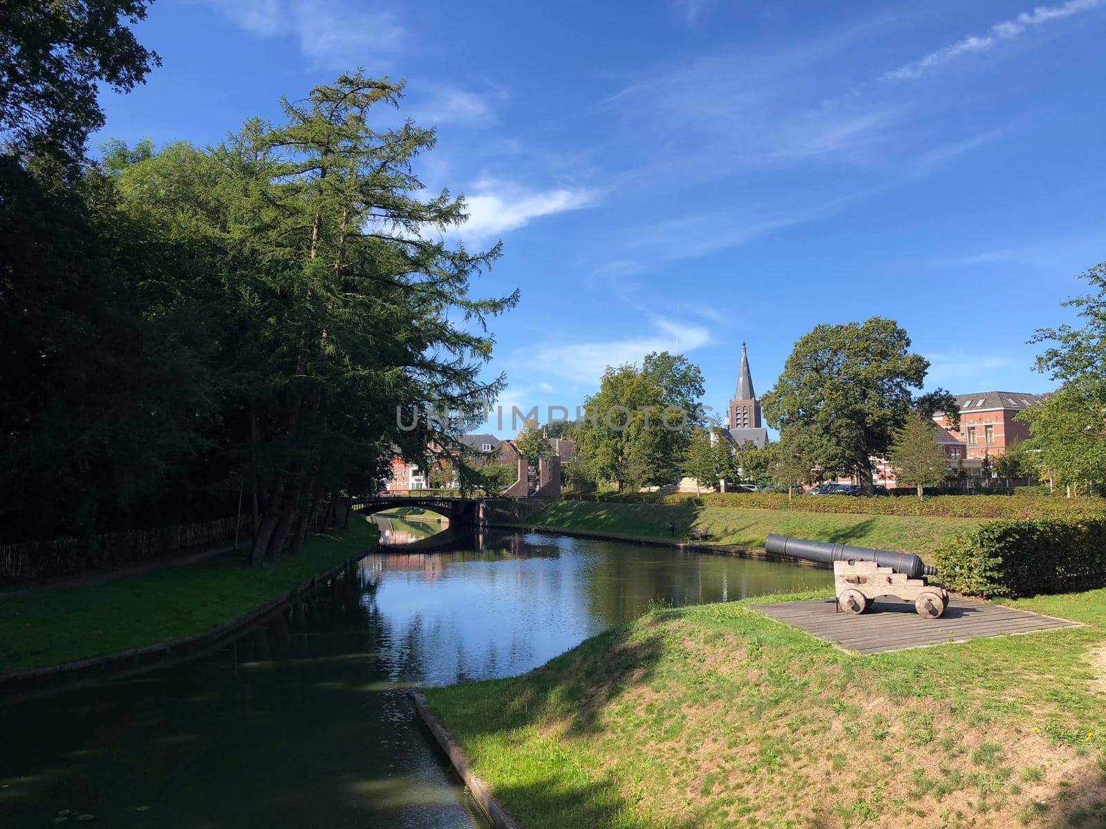 Cannon and canal around Groenlo by traveltelly