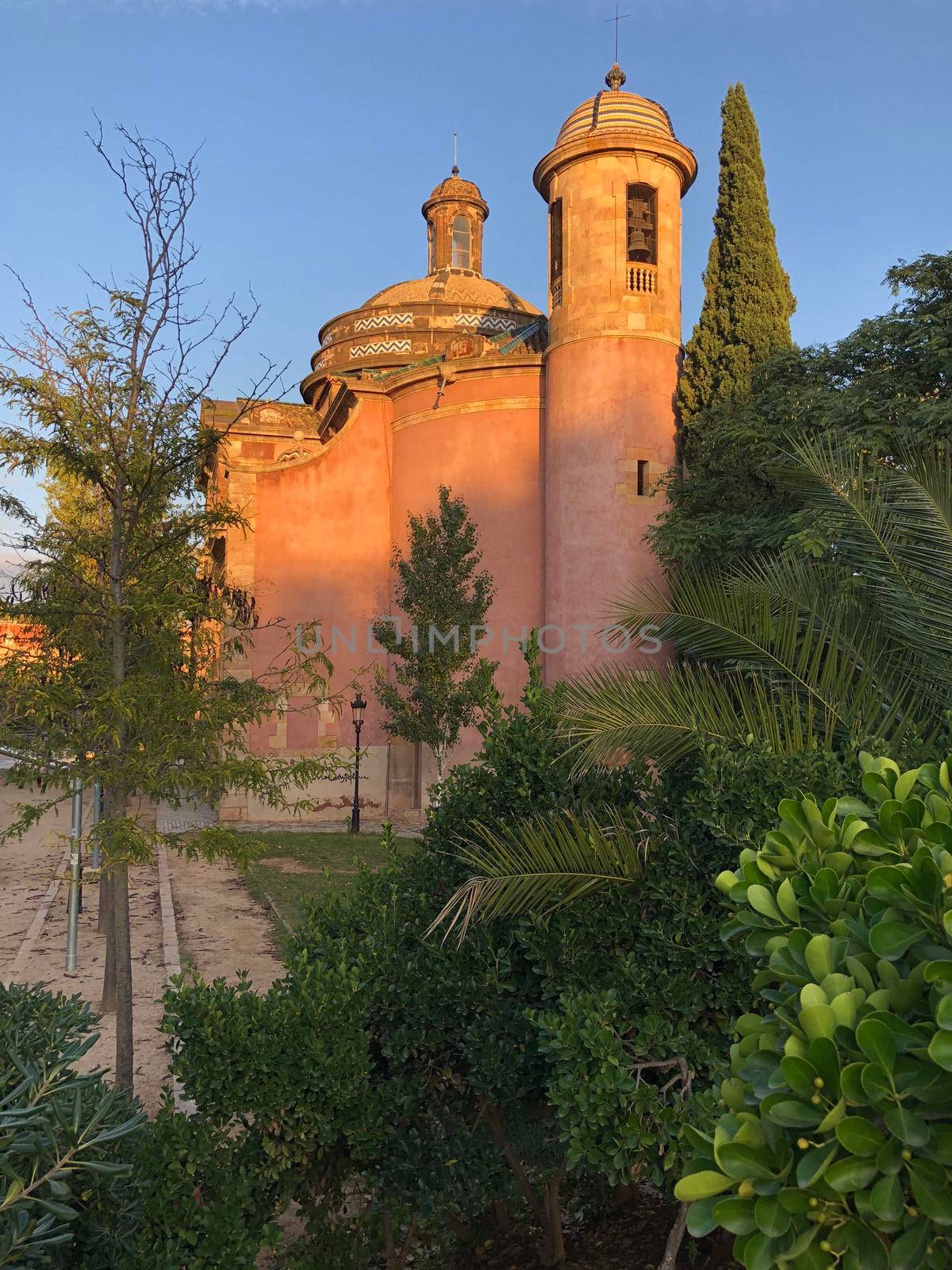 Parroquia Castrense de la Ciutadella  by traveltelly