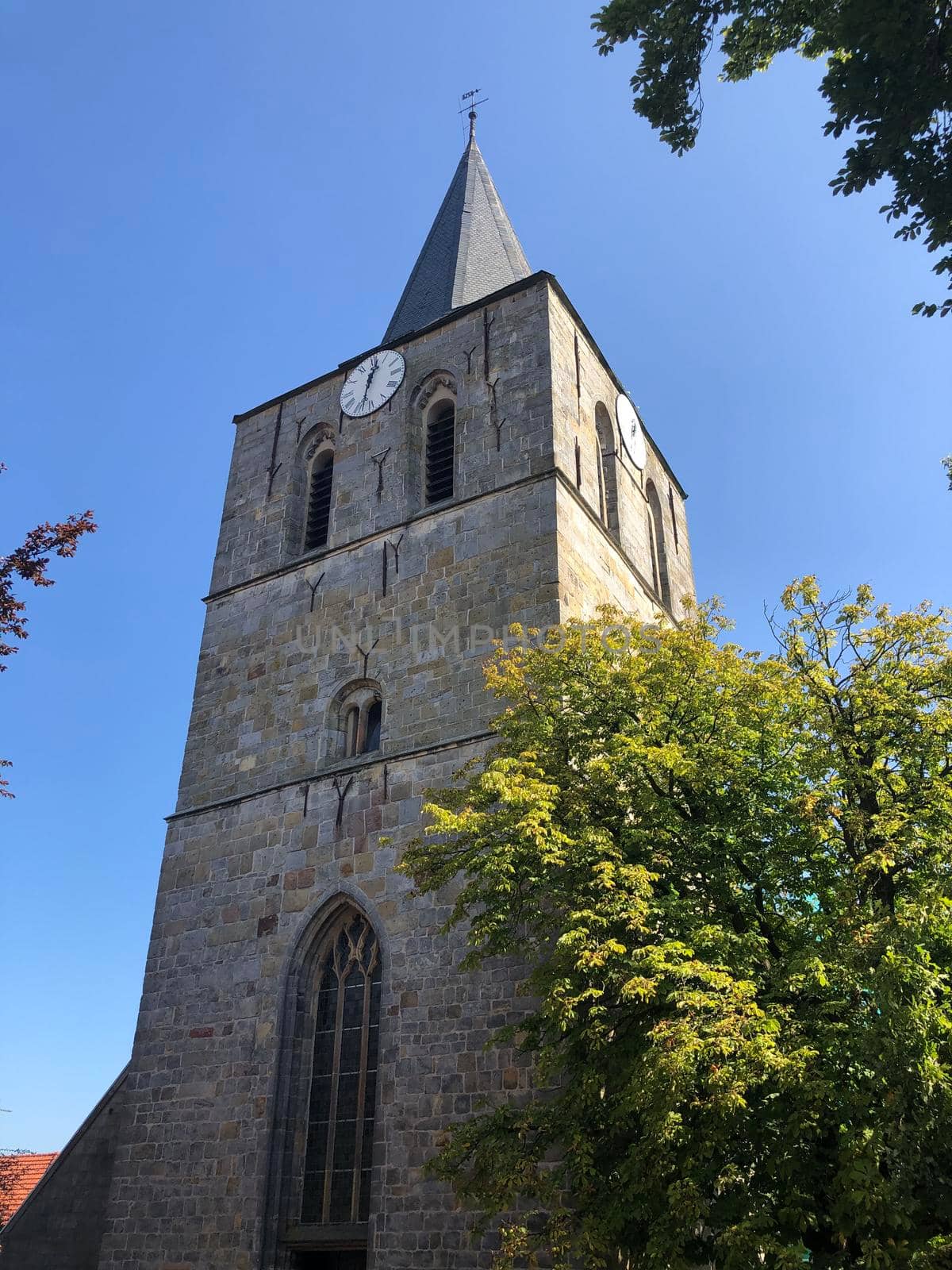 Church in Uelsen by traveltelly