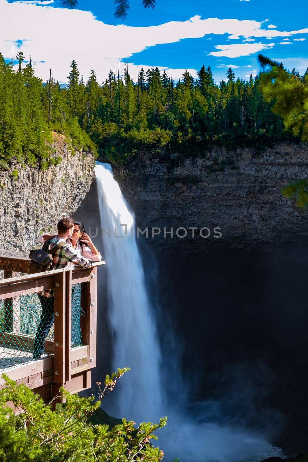 Wells Gray British Colombia Canada, Cariboo Mountains creates spectacular water flow of Helmcken Falls on the Murtle River in Wells Gray Provincial Park near the town of Clearwater, British Columbia, Canada by fokkebok