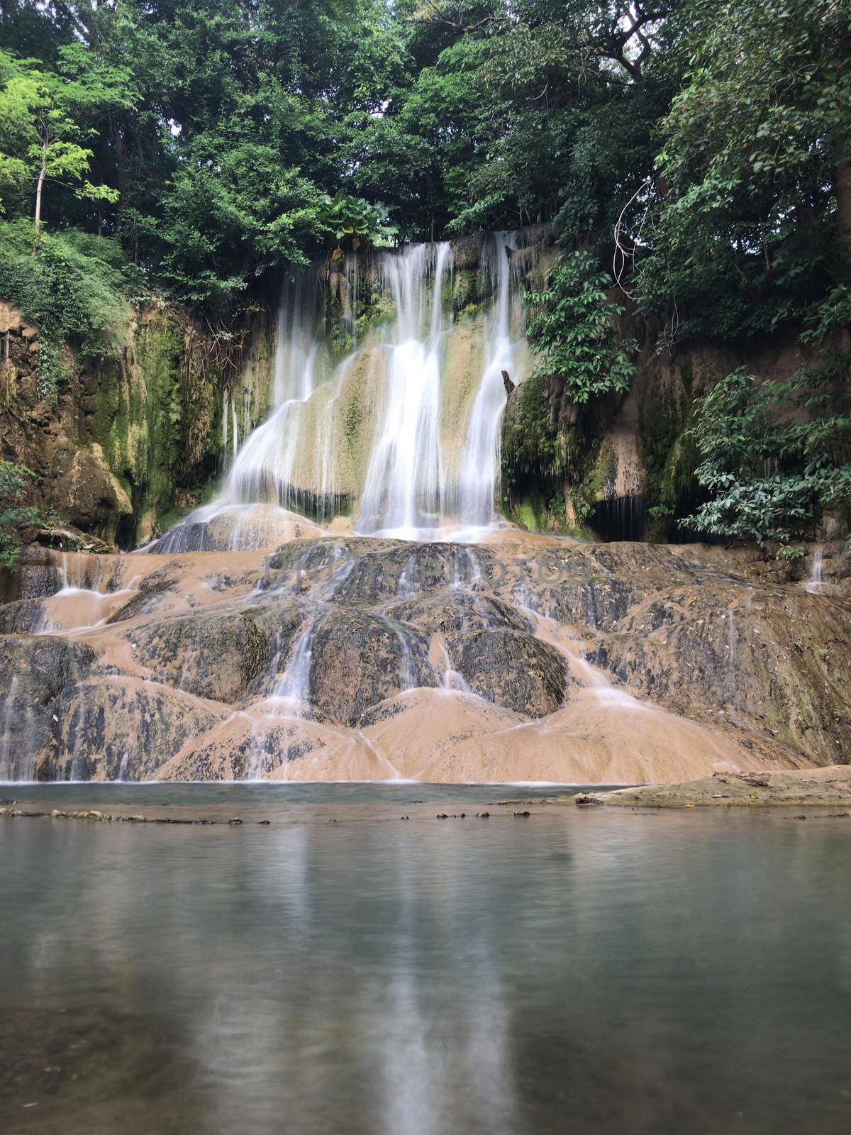 Sai Yok Noi Waterfall by traveltelly