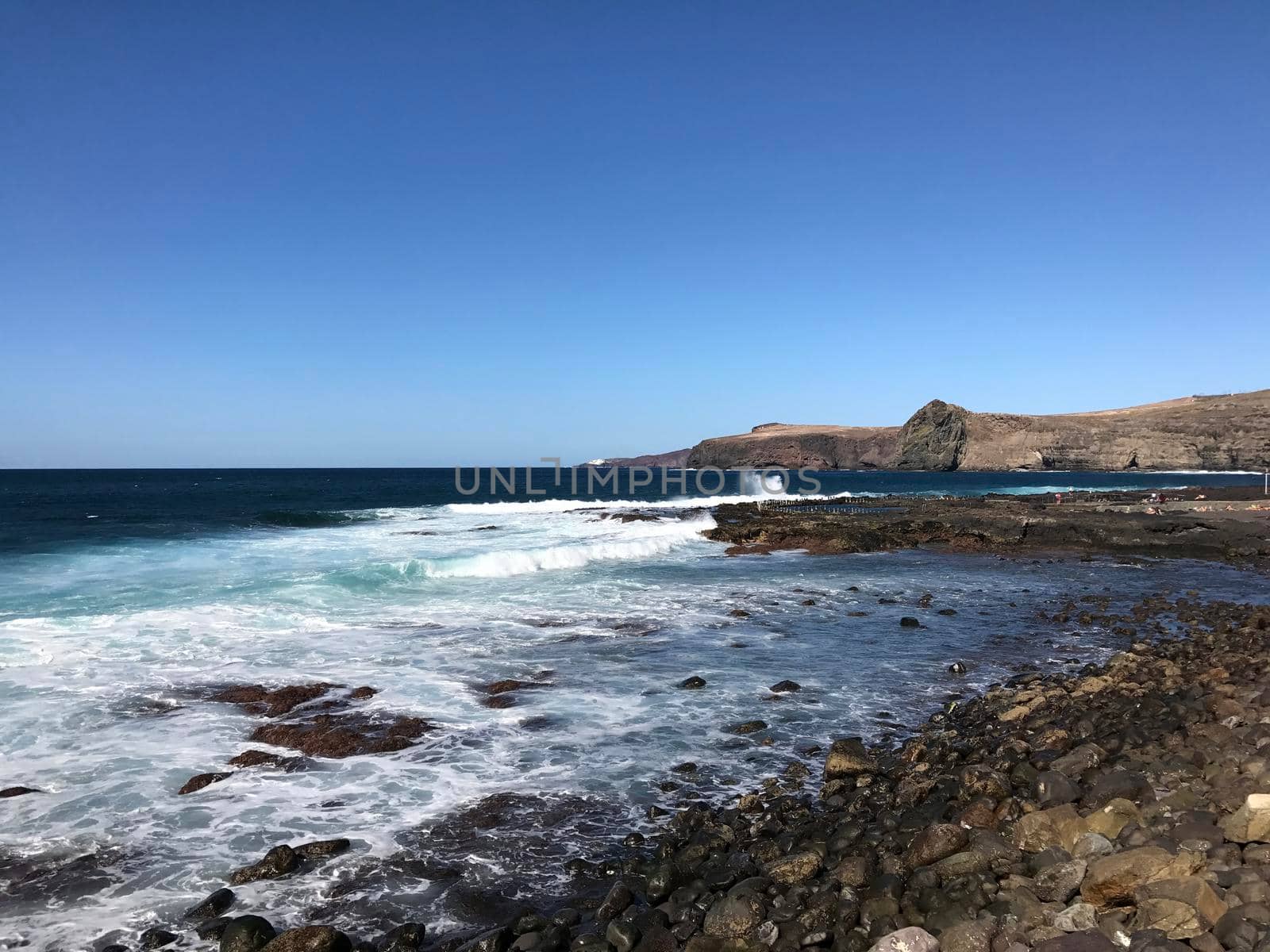 Coast in Agaete by traveltelly