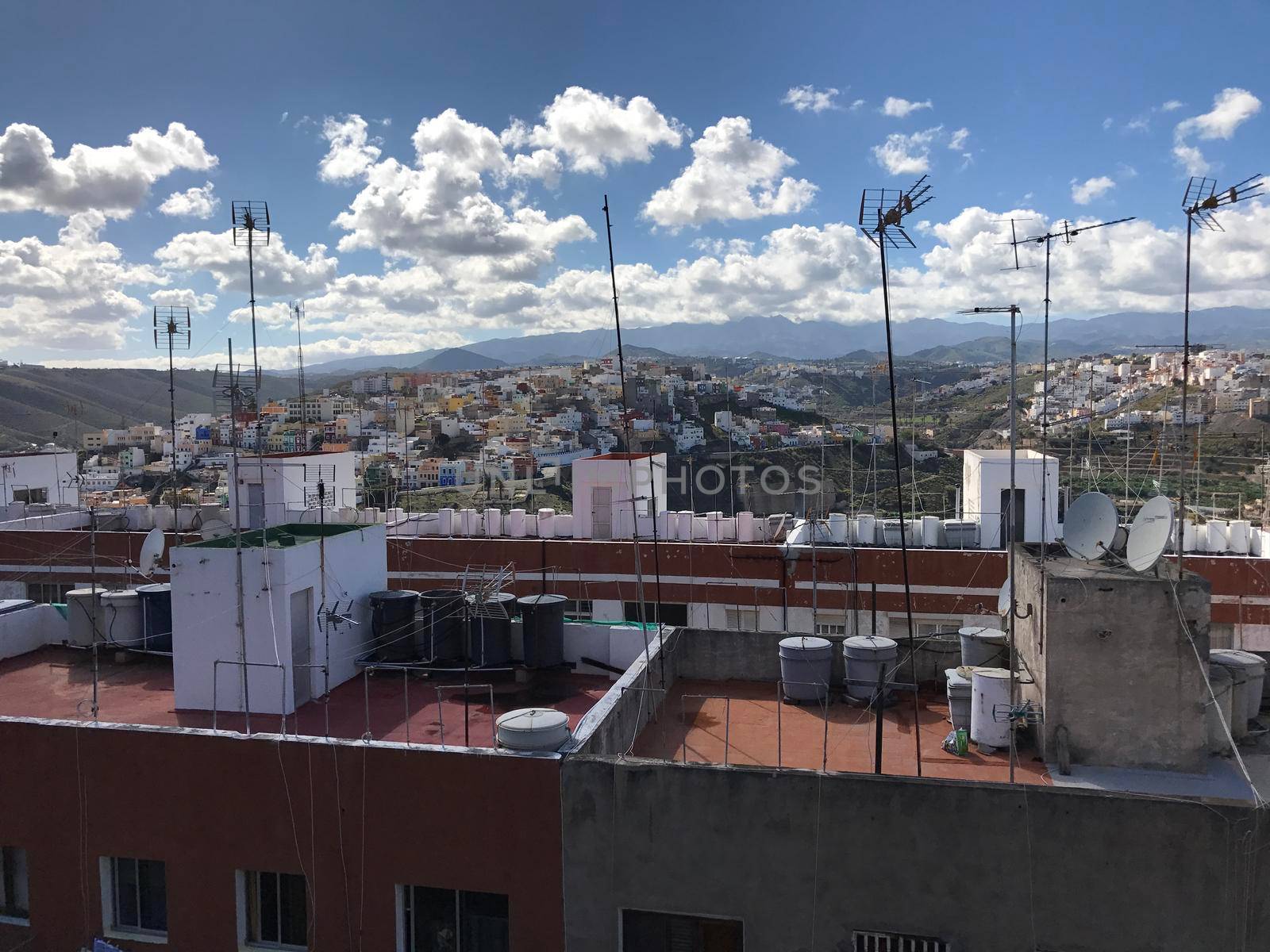 Urban housing in Las Palmas by traveltelly