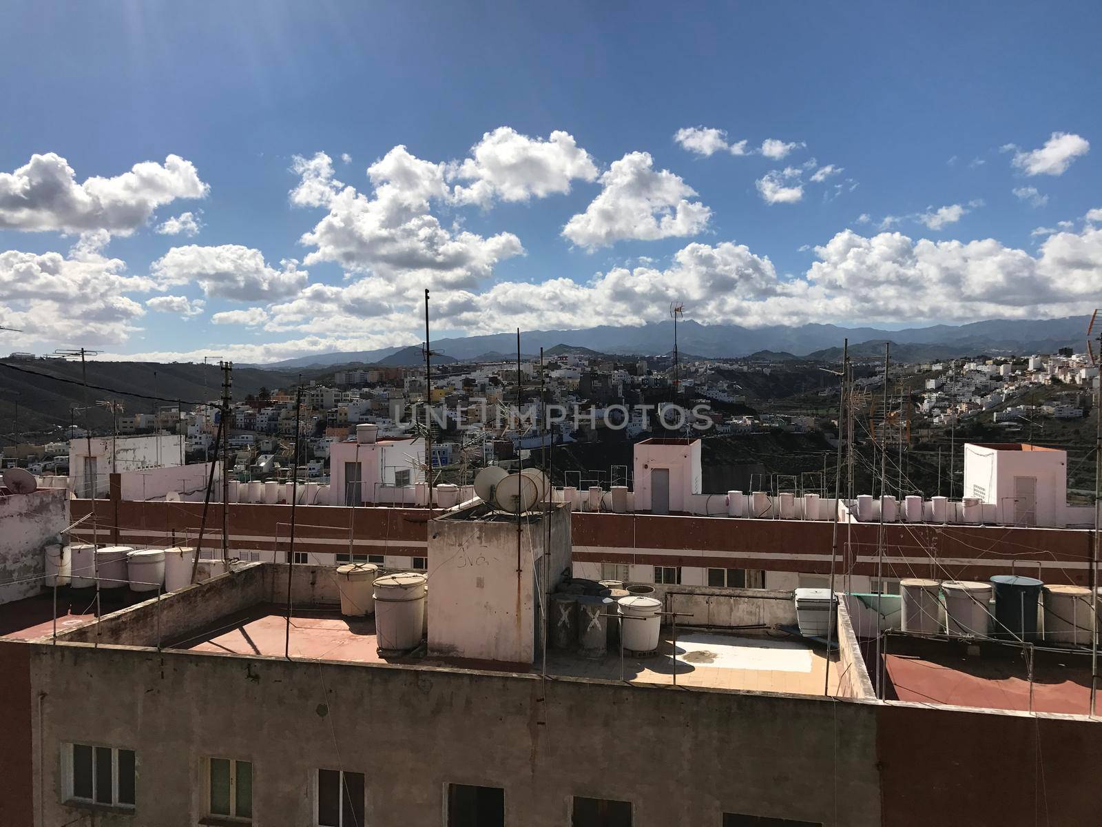 Urban housing in Las Palmas by traveltelly