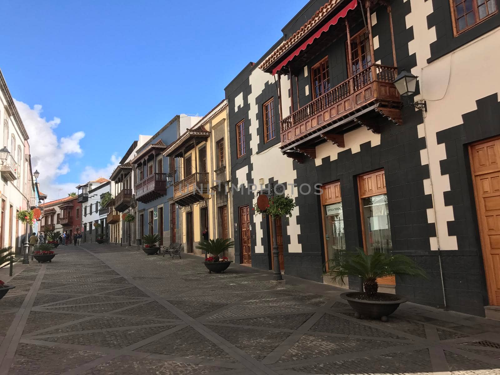 Street in the old town of Teror  by traveltelly