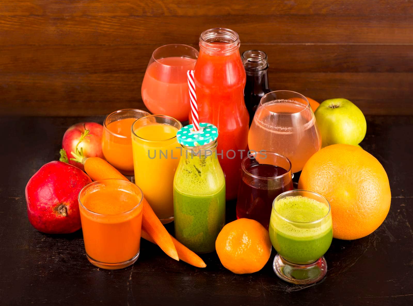 Various freshly squeezed fruits and vegetables juices